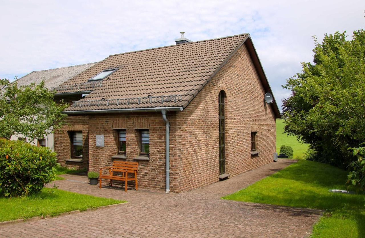 Ferienhaus Eifelnest Scheid  Εξωτερικό φωτογραφία